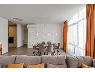 3-bedroom apartment in the complex "Novopecherskie Lipki" photo 3