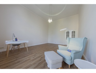 Rent 2-bedroom apartment in the prime center of Kyiv photo 4