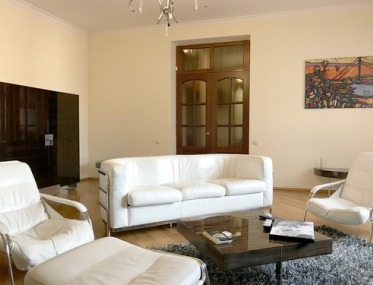 Куте 2-bedroom apartment in the center of Kyiv photo 3