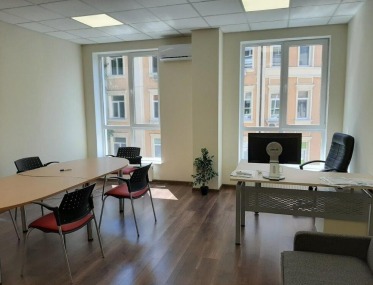 Офіс в новому бізнес центрі по вул. Глибочицька 17 фото 2