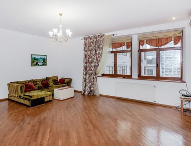 Rent 3-bedroom apartment photo 1