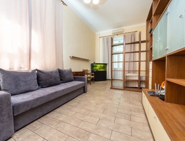 1-room apartment on Yaroslaviv Val 21G. Golden Gate photo 1