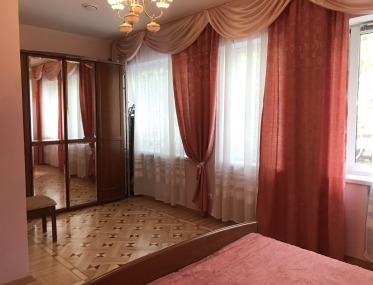 5-room apartment with sauna and attic photo 4