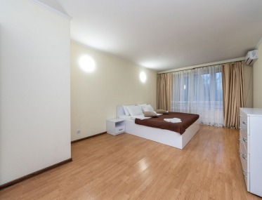 2-кімнатна квартира в центрі Києва фото 4