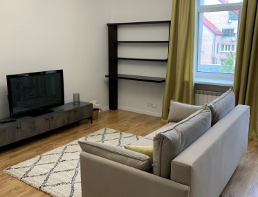 Rent of a 1-bedroom VIP-level apartment in the historical center photo 4