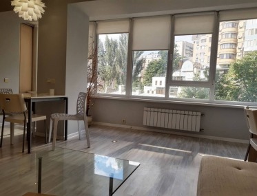 2-кімнатна квартира в центрі Києва фото 4