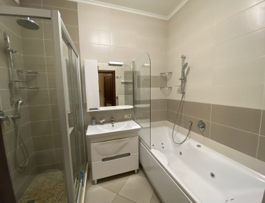 Big new apartment on Pechersky Sub District photo 4