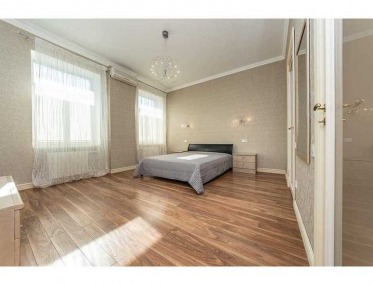 2 кімнатна квартирира на Шовковичній фото 4