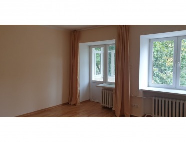 3 room apartment Zoloti Vorota metro station photo 1