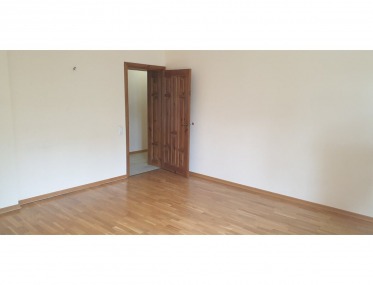 3 room apartment Zoloti Vorota metro station photo 2