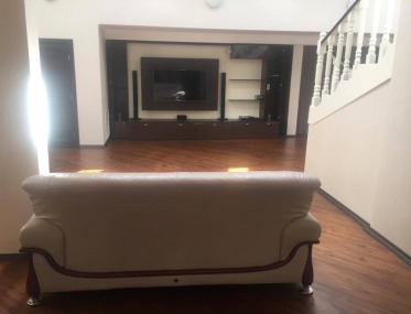 Three-level penthouse in the center of Kiev photo 4