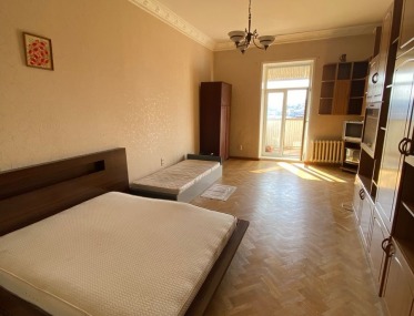 2-room apartment at Volodymyrska 19A photo 1