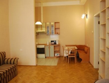 1-bedroom apartment in the historical center of Kiev photo 1