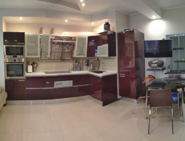 3-кімнатна квартира біля Палацу Спорту фото 3