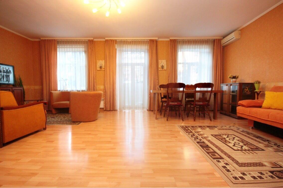 Sell 3-room apartment. Киев, Гончара, 9 — photo 2