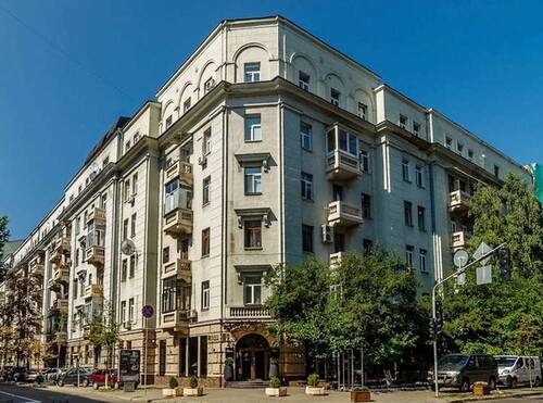 Sell 3-room apartment. Киев, Шелковичная, 32/34 — photo 1