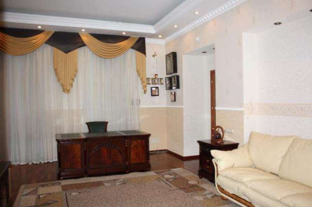 Sell 4-room apartment. Киев, Софиевская, 4 — photo 3