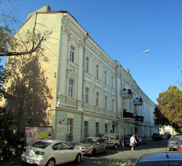 Sell 3-room apartment. Киев, Трёхсвятительская, 11 — photo 2