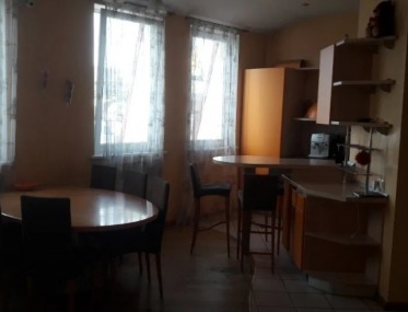 2-bedroom apartment near Maidan Nezalezhnosti photo 4