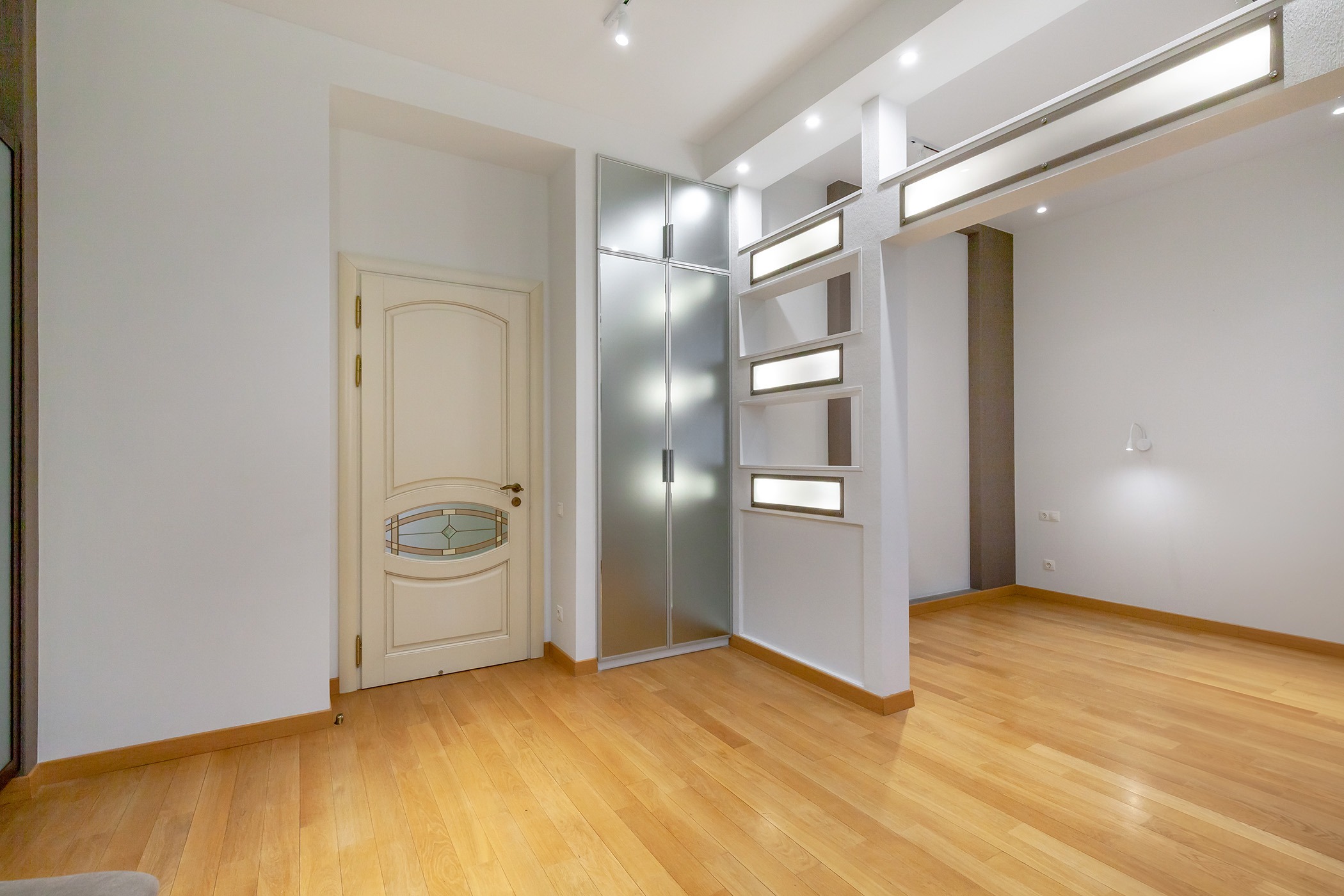 Rent out 4-room apartment. Киев, Франка, 22-24 — photo 8