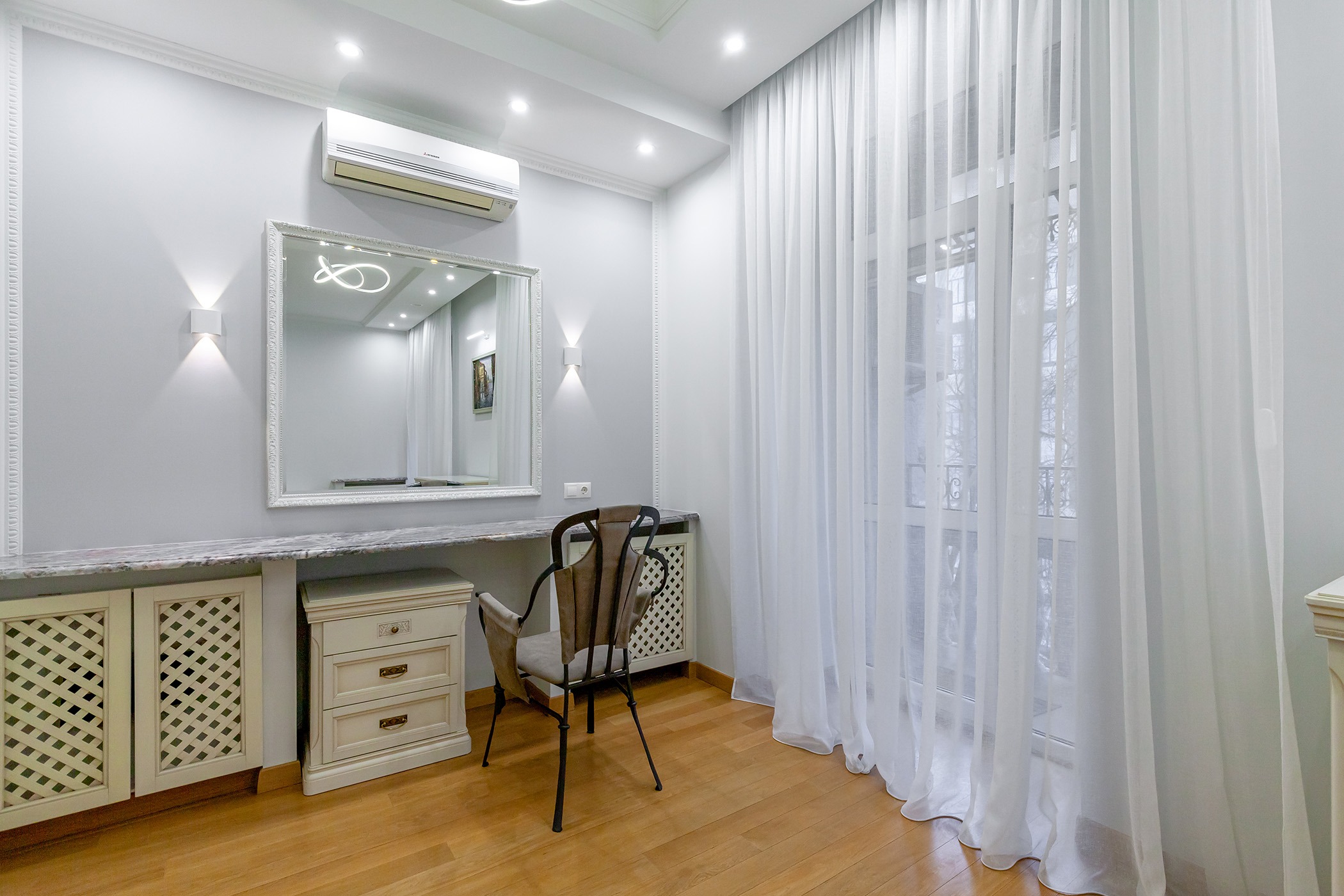 Rent out 4-room apartment. Киев, Франка, 22-24 — photo 13