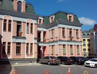Wonderful building for sale on Podil image 2 Wonderful building for sale on Podil photo 2