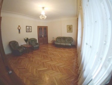 Продаж трикімнатної квартири на Інститутській фото 2