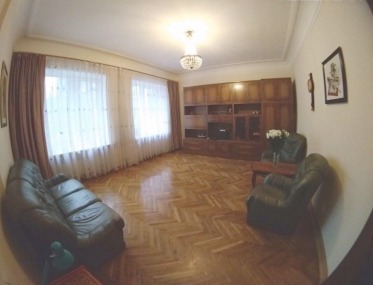 Продаж трикімнатної квартири на Інститутській фото 1