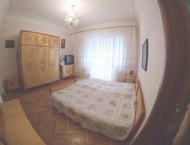 Продаж трикімнатної квартири на Інститутській фото 3