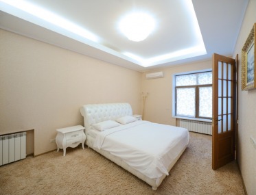 Amazing Penthouse Apartment on Maydan with Great View photo 3