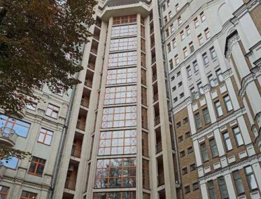 1 bedroom apartment in a prime center of Kyiv photo 1