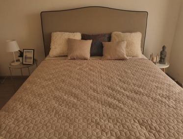 Sunny apartment in the quiet center of Kiev for rent photo 3