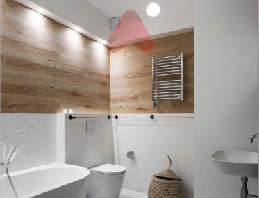 1-bedroom stylish renovated apartment image 4 1-bedroom stylish renovated apartment photo 4
