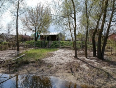 House on the bank of the Dnieper photo 1