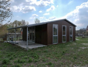 House on the bank of the Dnieper photo 2