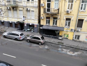 1-кімнатна квартира в історичному центрі Києва фото 1