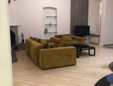 3-кімнатна квартира в центрі Києва фото 2