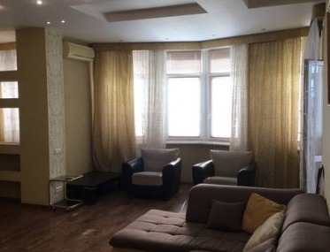 3-bedroom apartmant in the Pechersk district photo 4